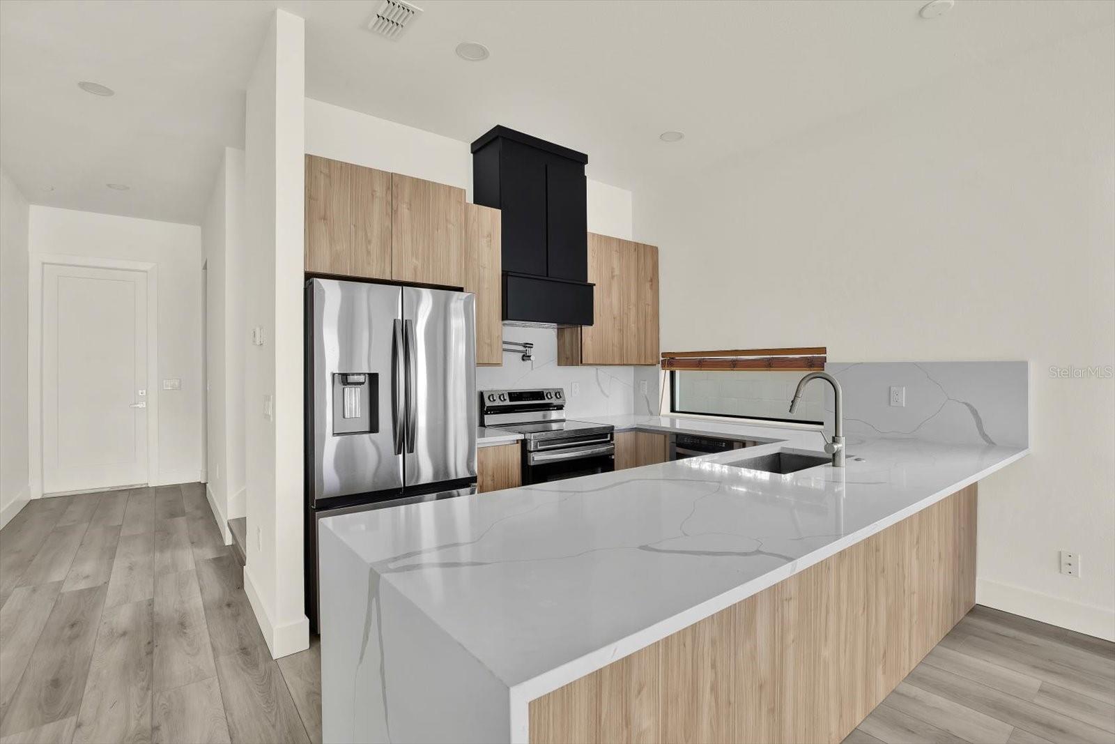 LEWIS & BURKHARD - Residential