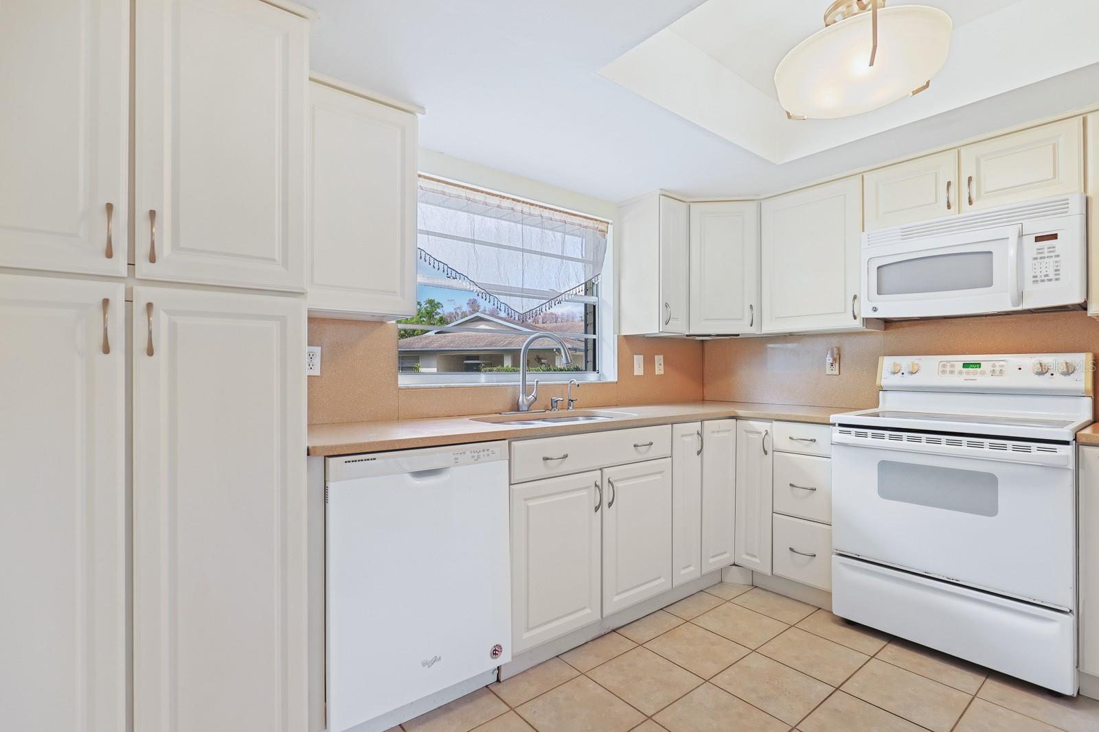 HIGHGATE II CONDO PH - Residential