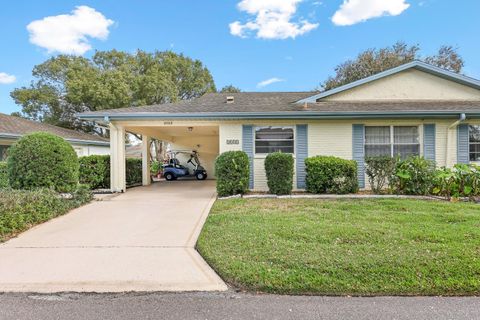 Photo of 2003 Hadrian Court, Sun City Center, FL 33573 (MLS # TB8478841)
