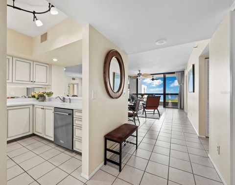 A home in LONGBOAT KEY