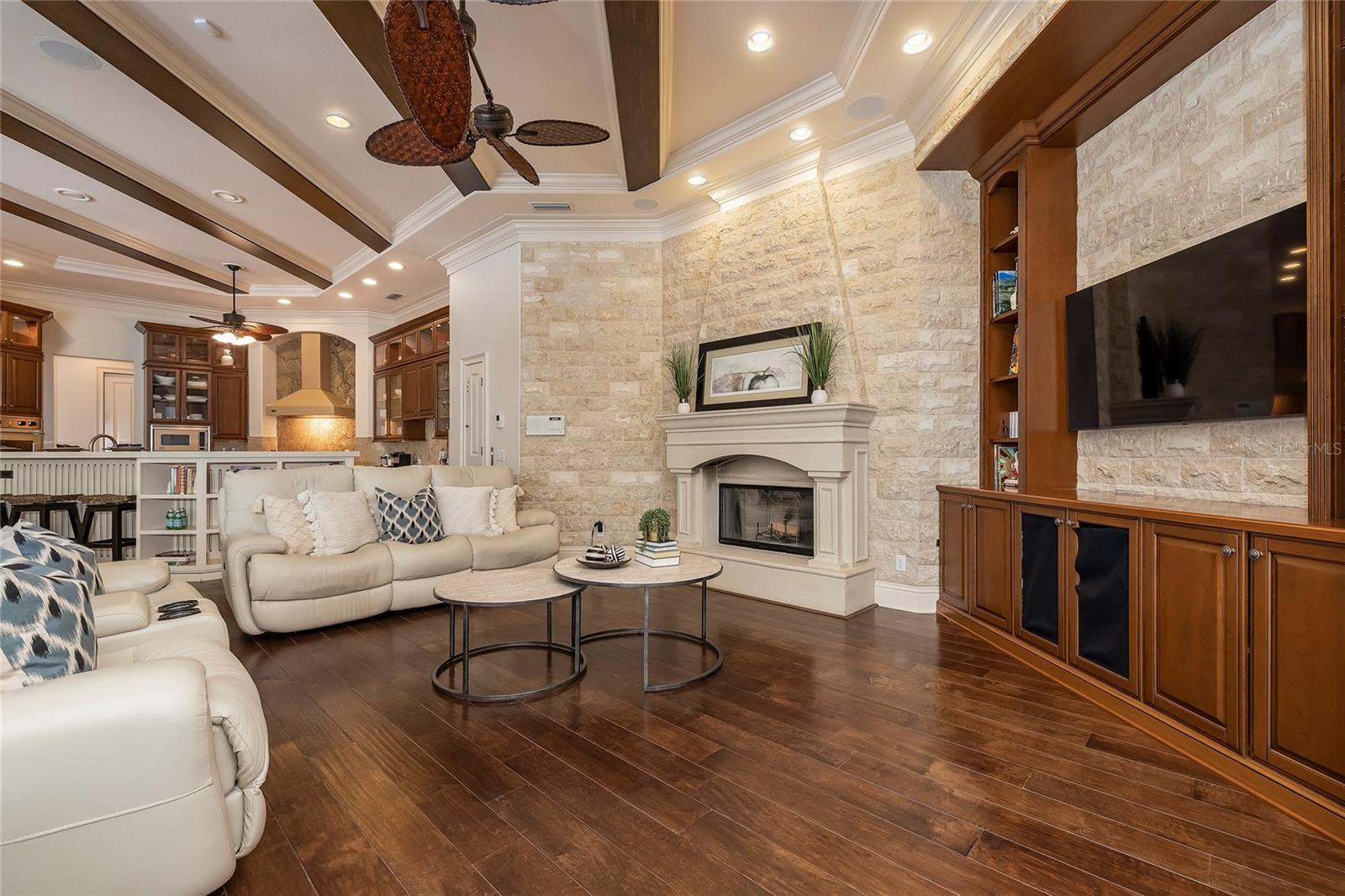 HAWKS LANDING - Residential