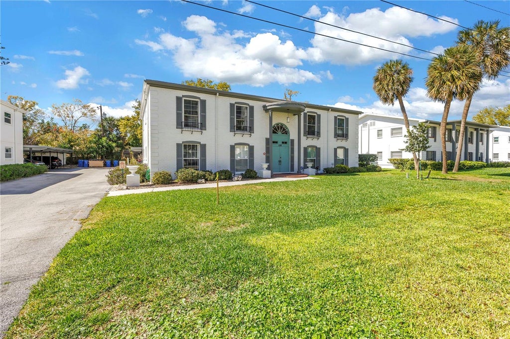 Photo of 1338 Snell Isle Boulevard NE #1, St Petersburg, FL 33704 (MLS # TB8553440)