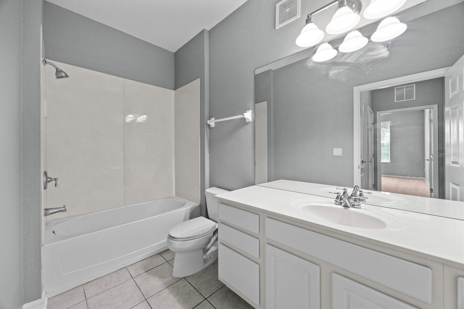 VENTURA AT BELLA TRAE P1 - Residential Lease