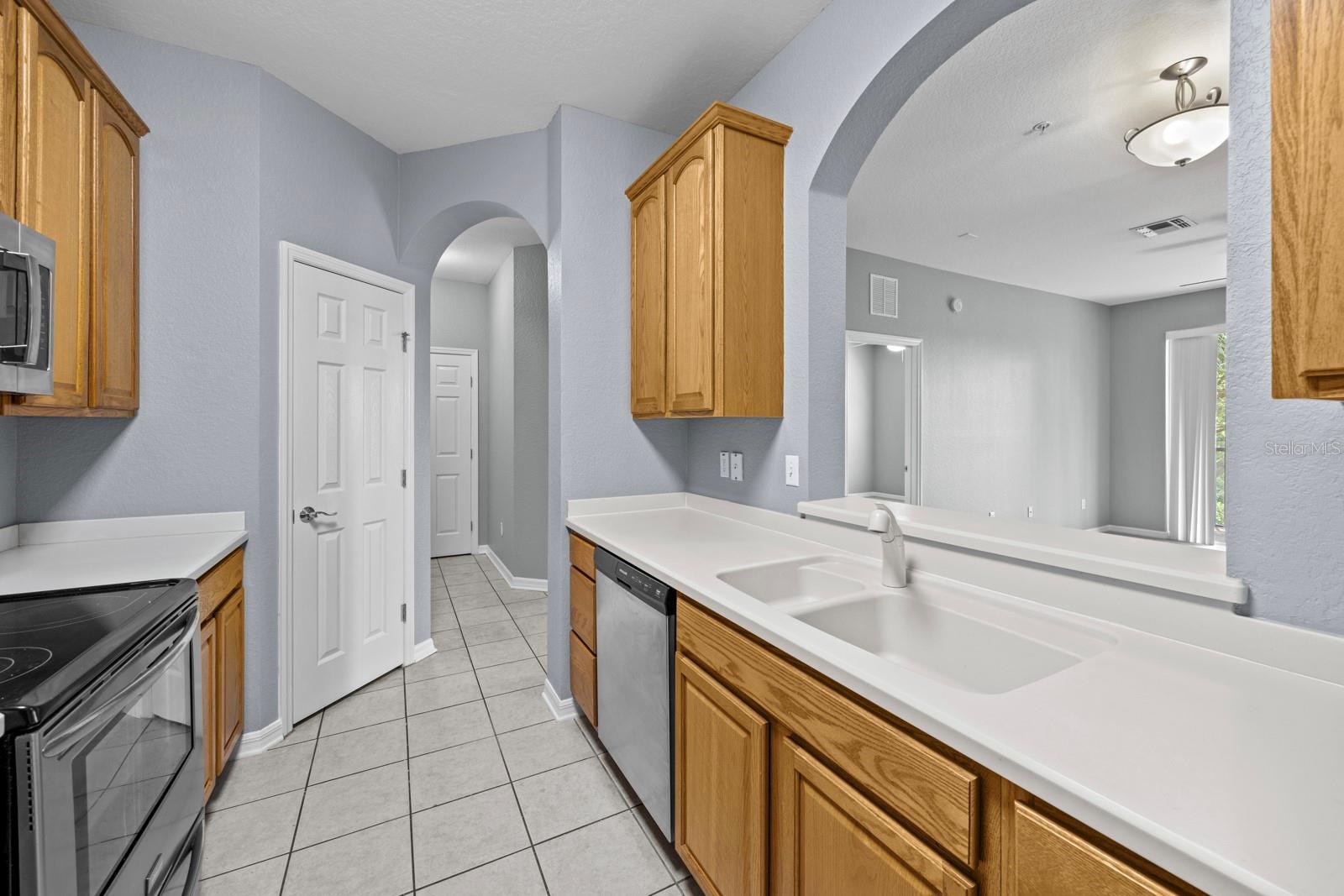 VENTURA AT BELLA TRAE P1 - Residential Lease