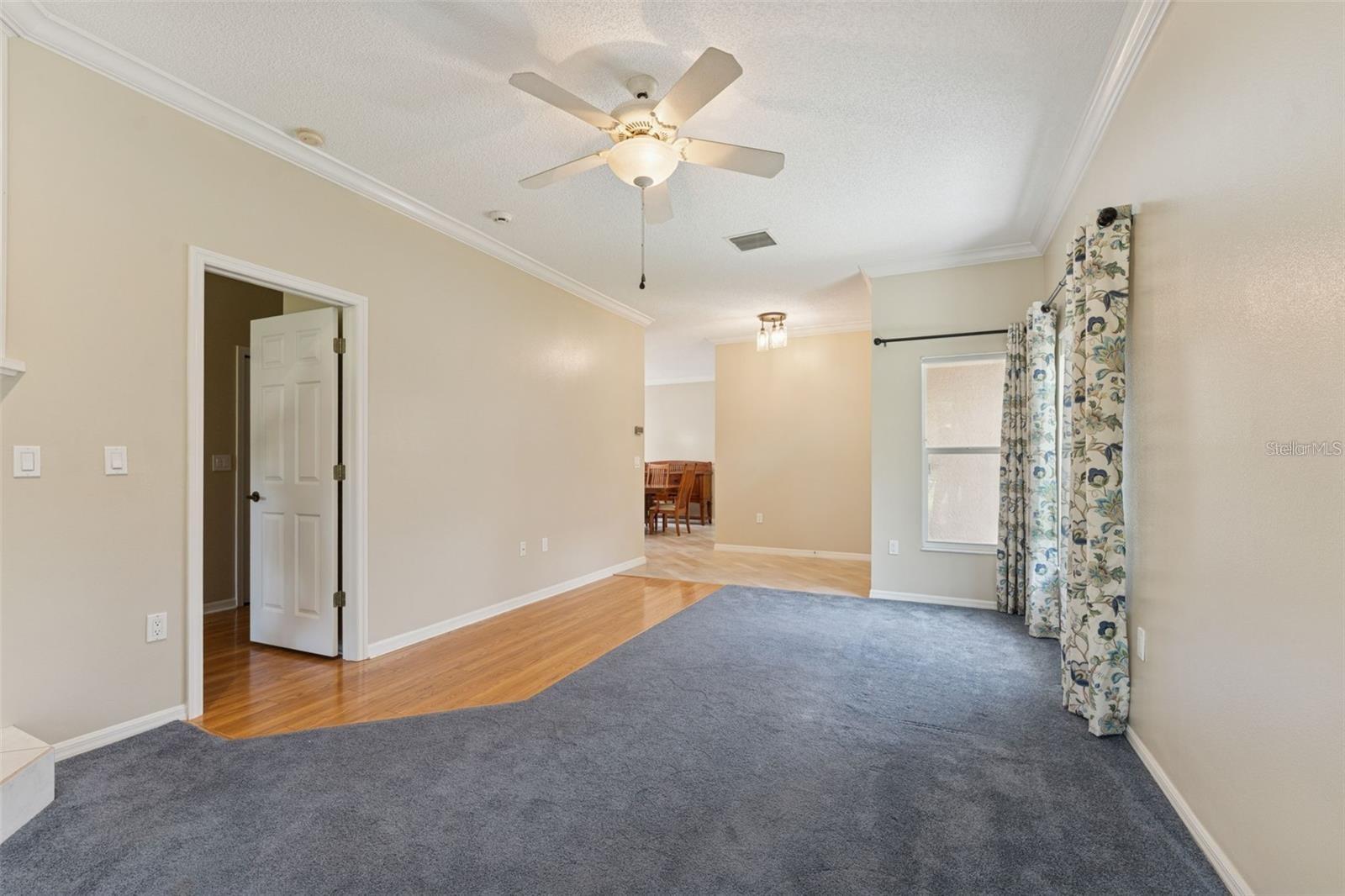 SALEM VILLAGE - Residential