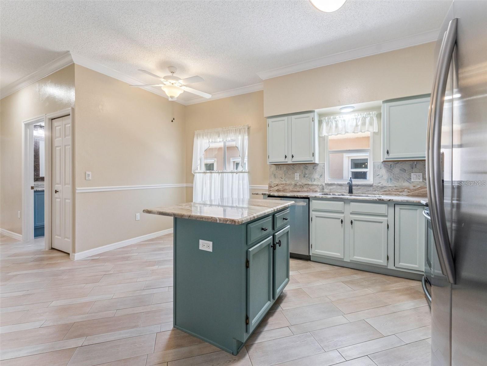 SALEM VILLAGE - Residential