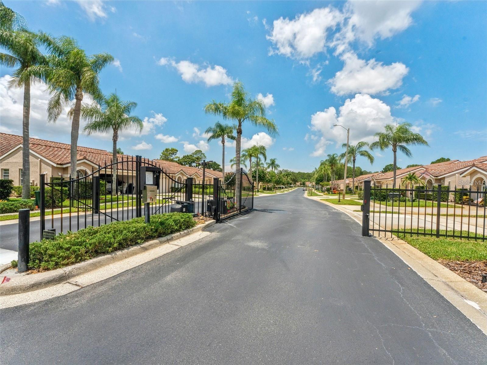 SALEM VILLAGE - Residential