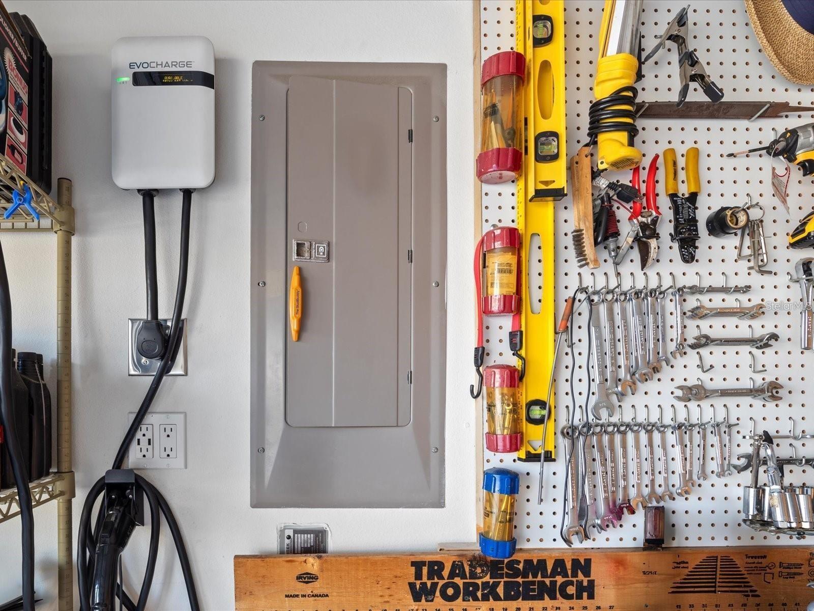 SALEM VILLAGE - Residential