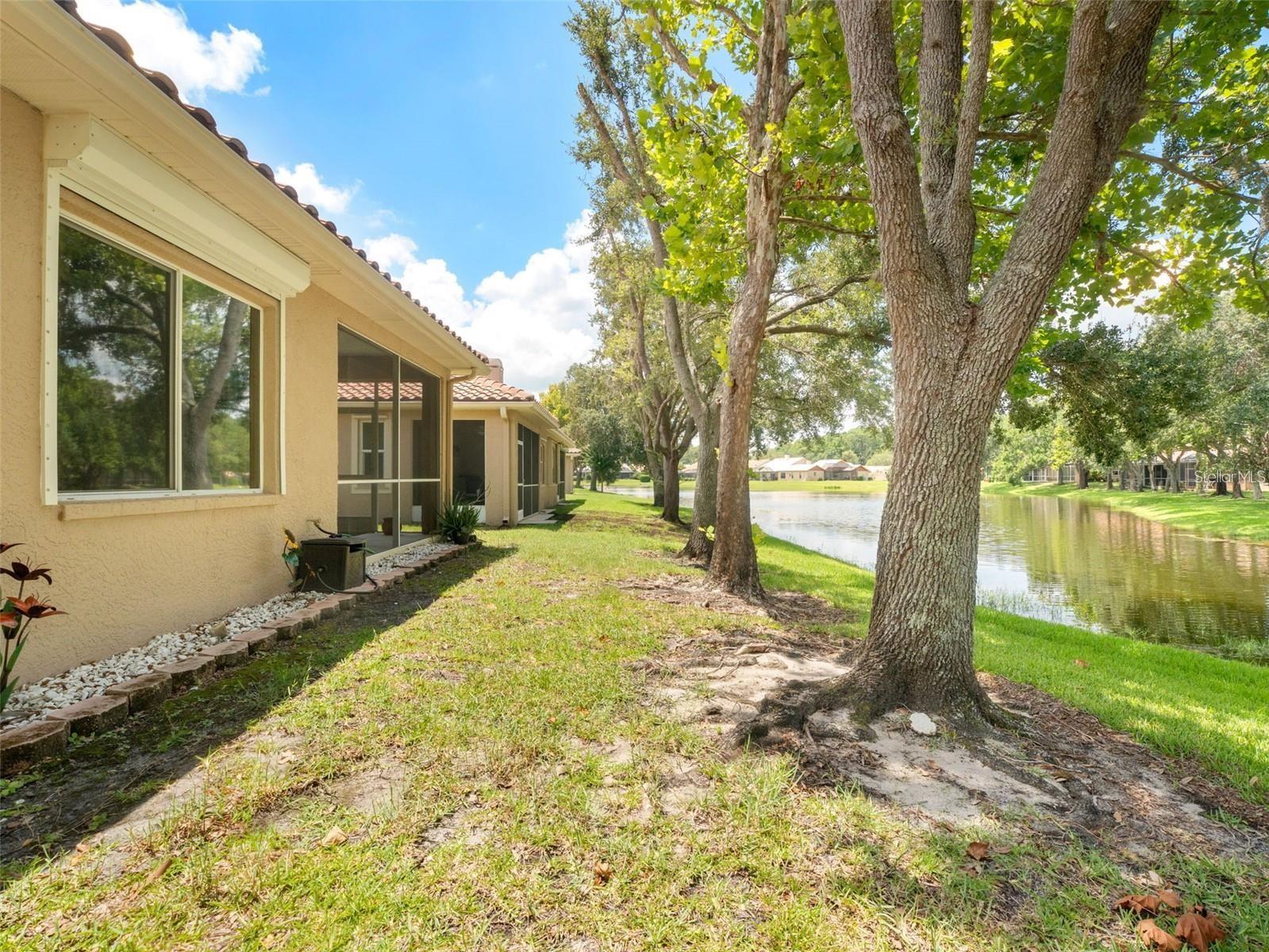 SALEM VILLAGE - Residential