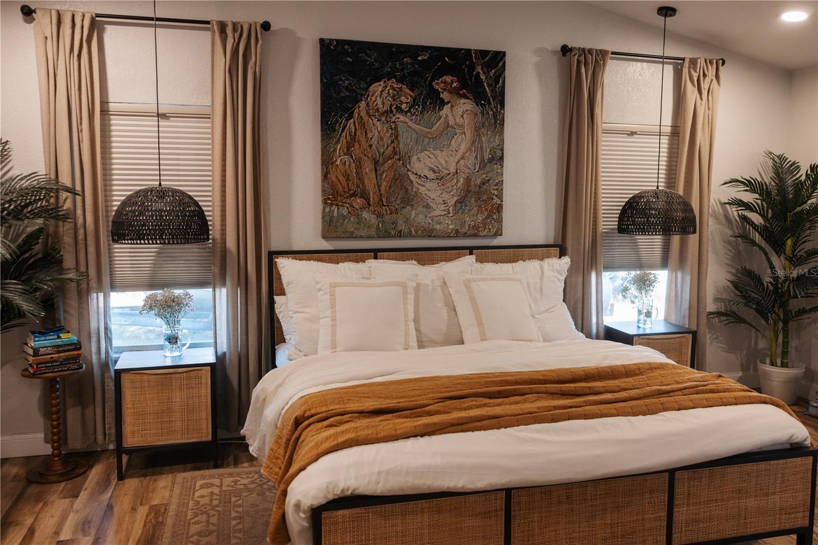 INTERBAY - Residential