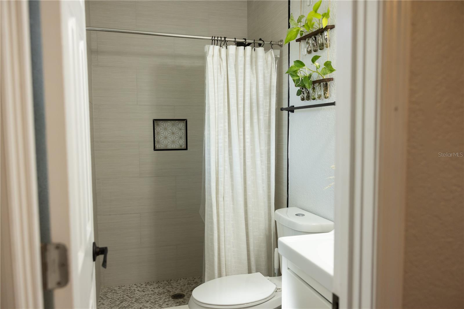 INTERBAY - Residential