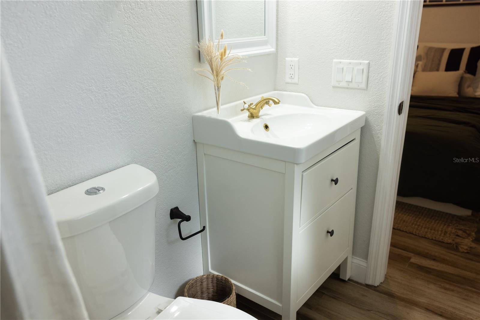 INTERBAY - Residential