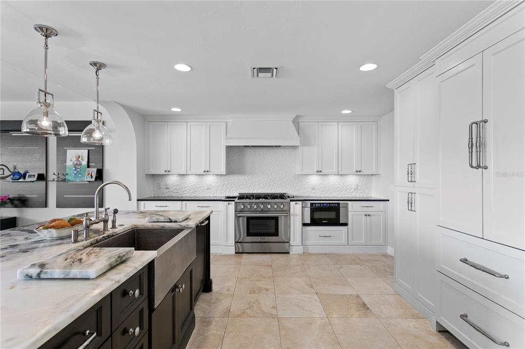 ISLAND ESTATE OF CLEARWATER UNITS 6D 7A 7C - Residential