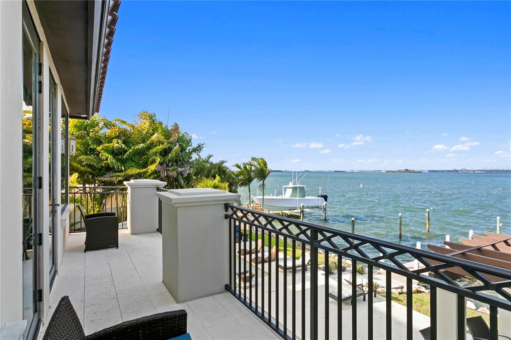 ISLAND ESTATE OF CLEARWATER UNITS 6D 7A 7C - Residential