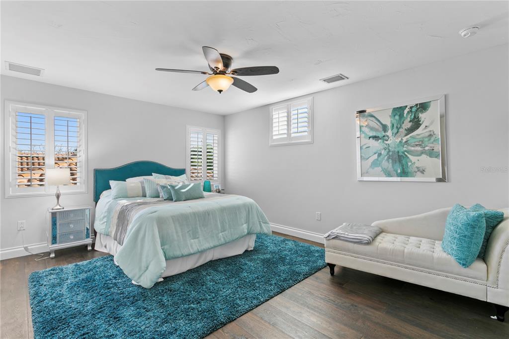 ISLAND ESTATE OF CLEARWATER UNITS 6D 7A 7C - Residential