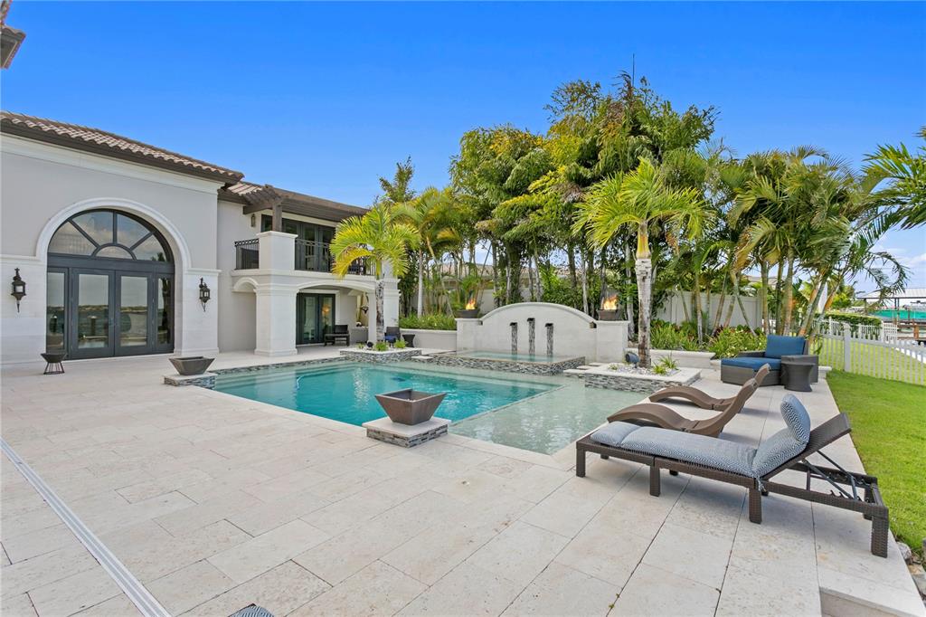 ISLAND ESTATE OF CLEARWATER UNITS 6D 7A 7C - Residential