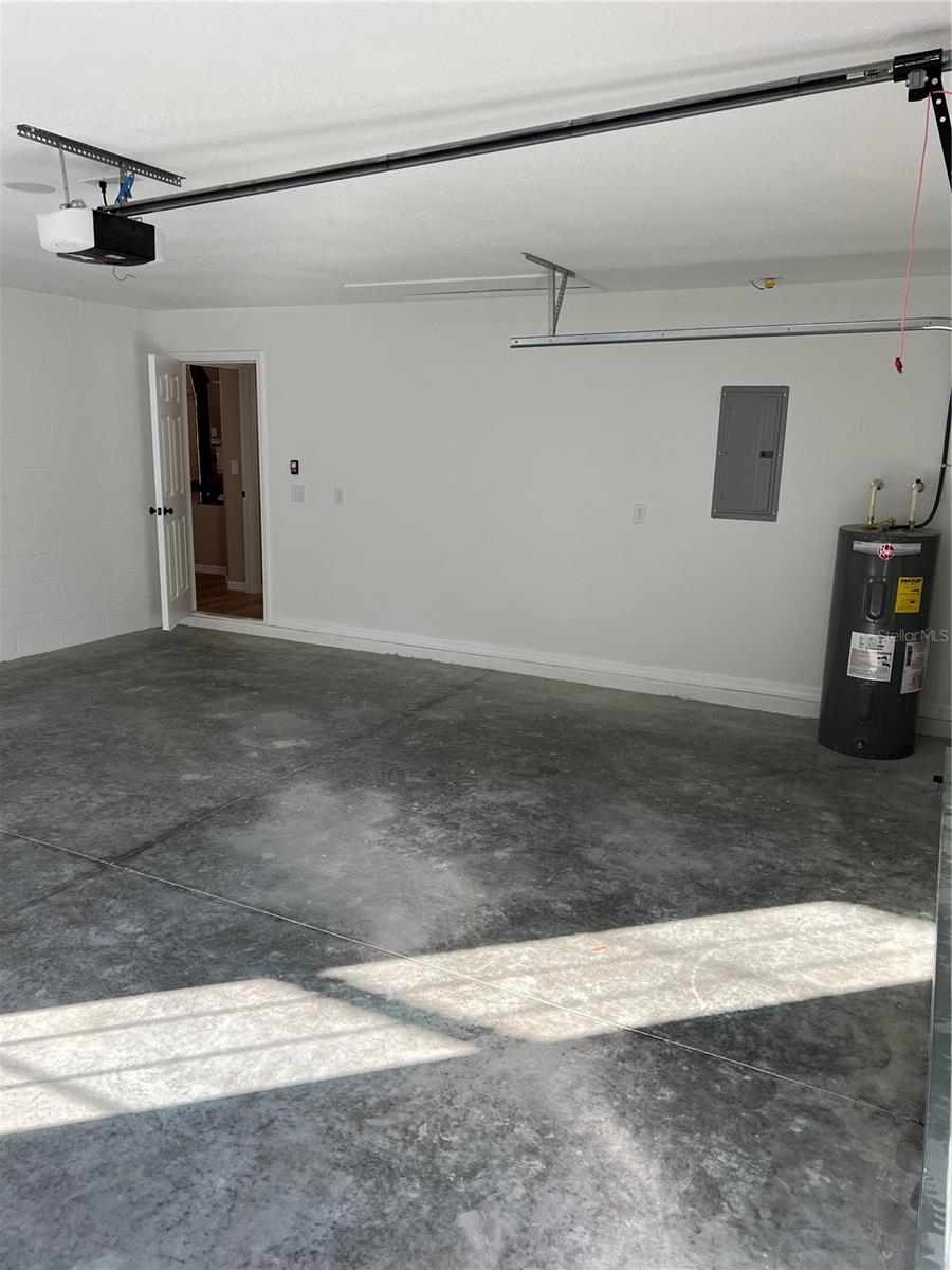 BOWERS COVE ESTATE - Residential