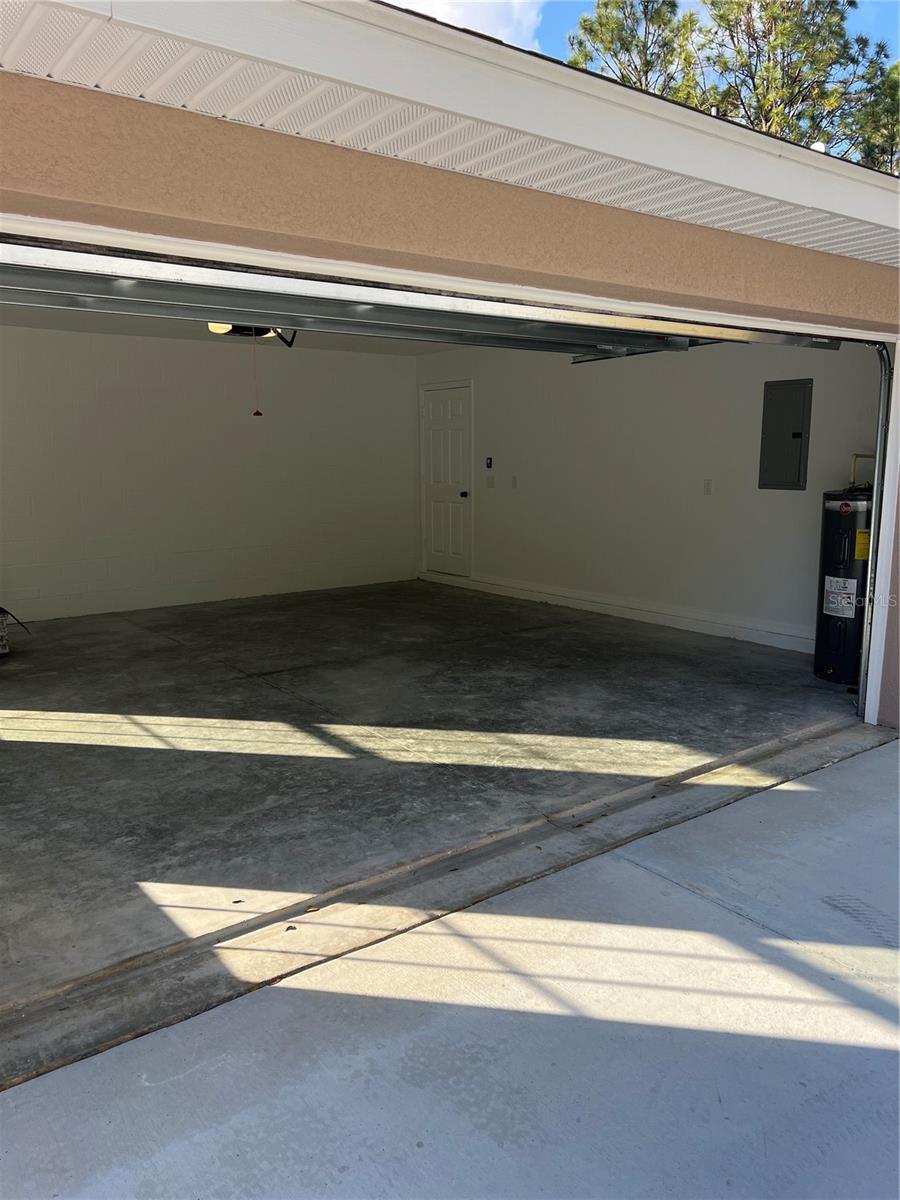 BOWERS COVE ESTATE - Residential