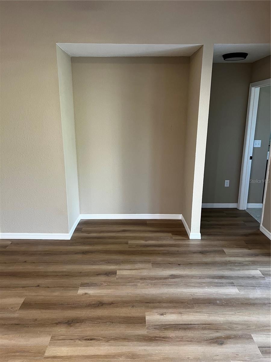 BOWERS COVE ESTATE - Residential