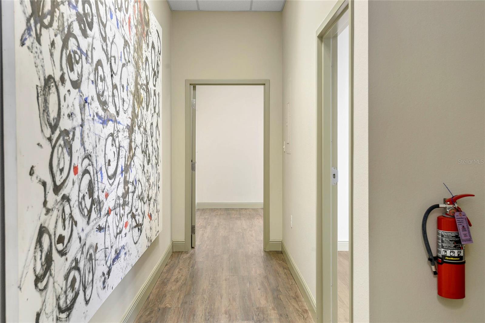 1189 CONDO - Commercial Lease