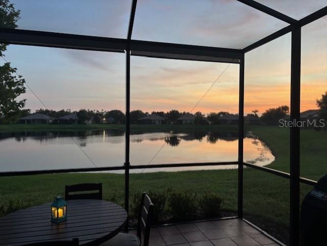 5422 SUNSET FALLS DRIVE