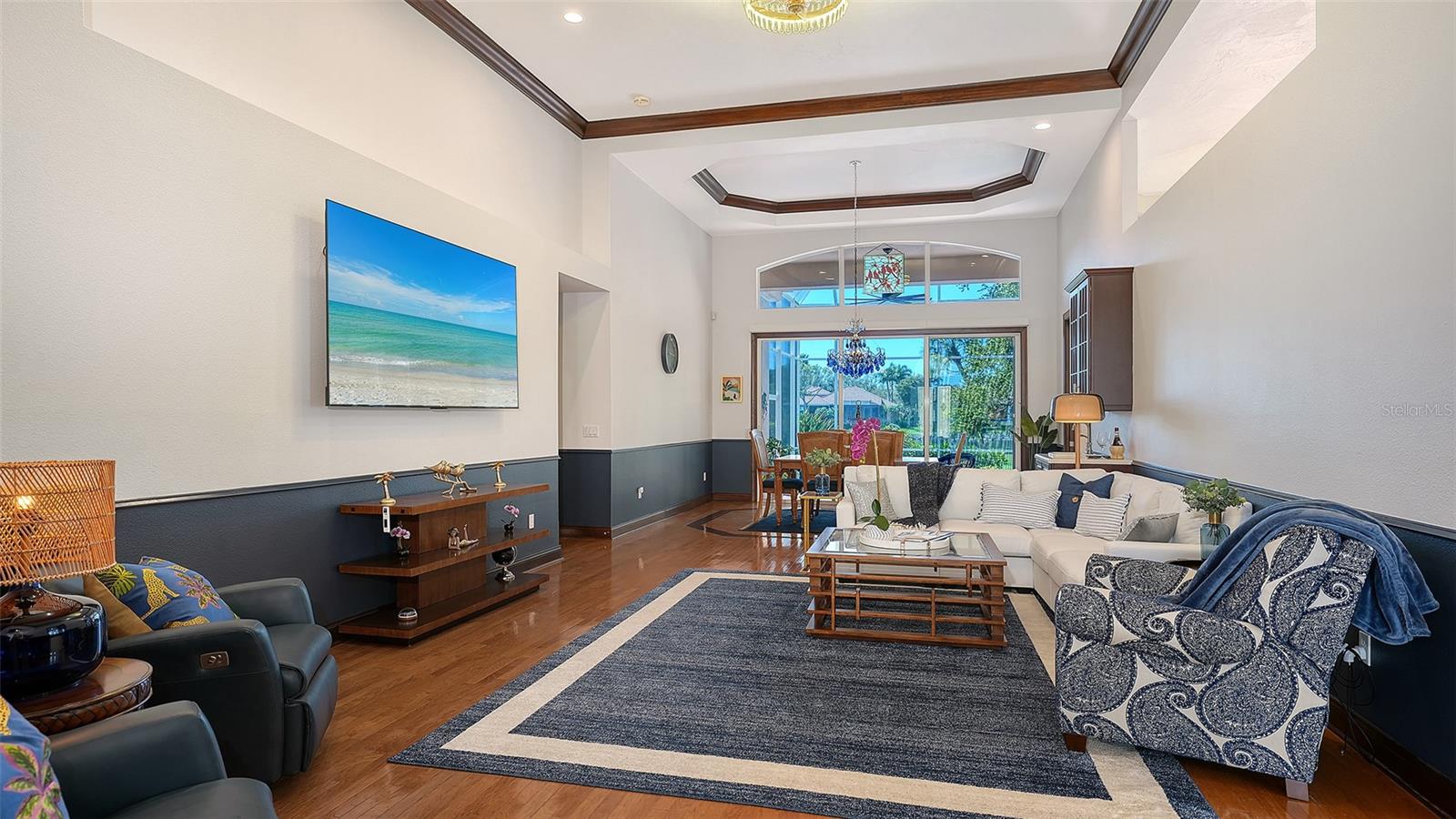 QUEENS HARBOUR - Residential