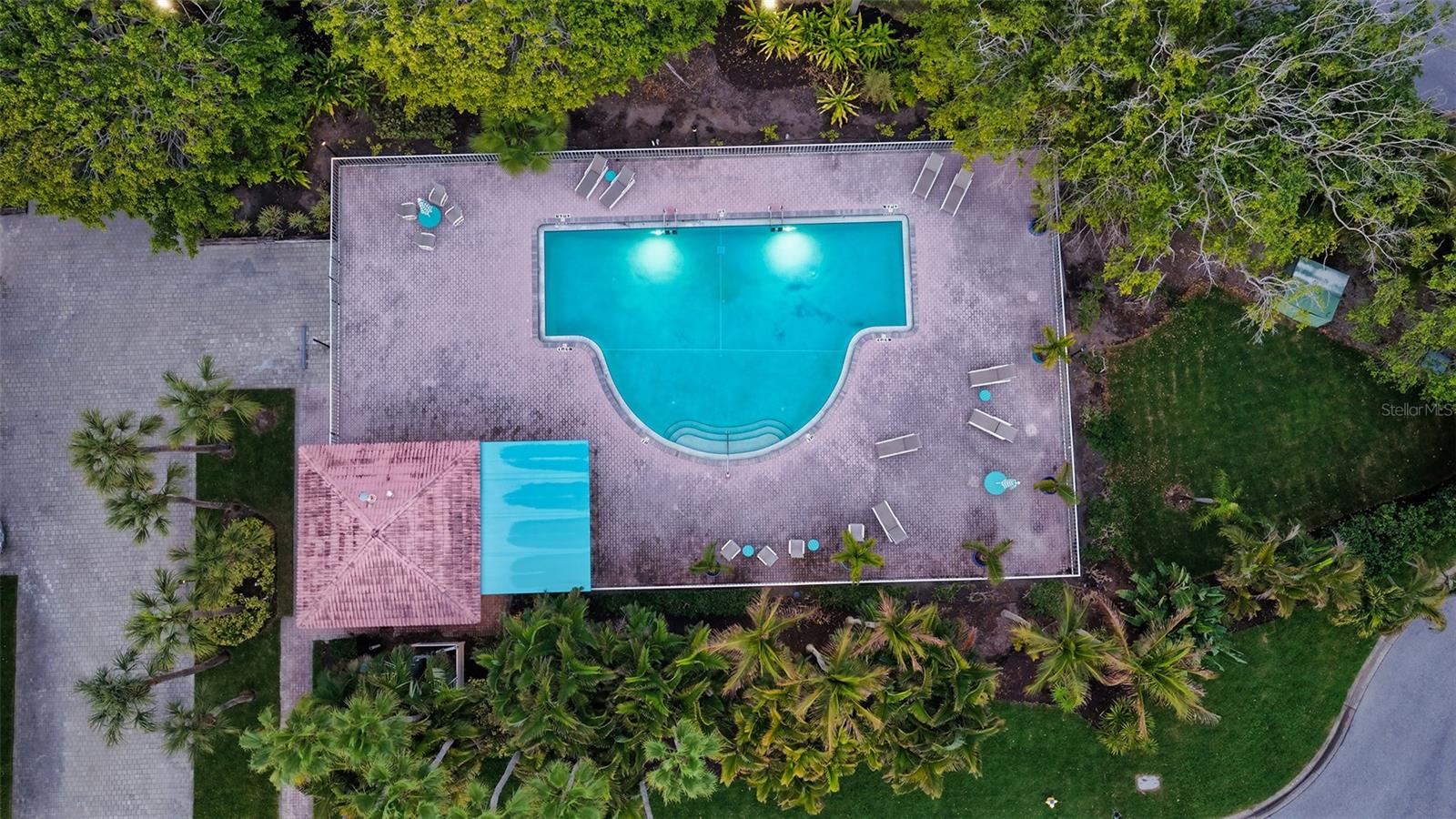 QUEENS HARBOUR - Residential