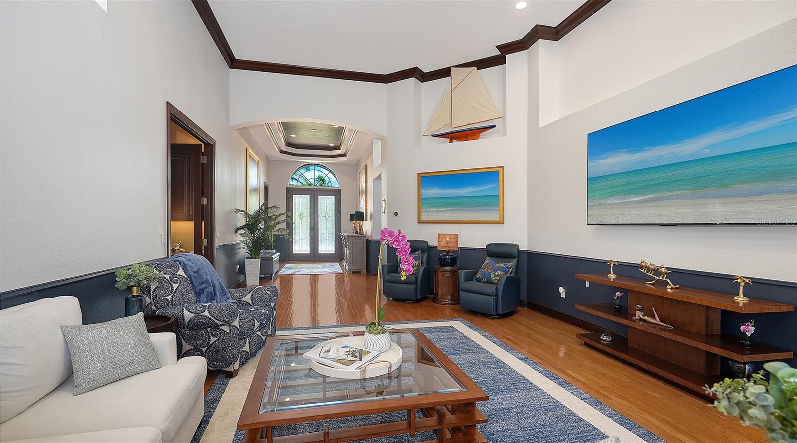 QUEENS HARBOUR - Residential