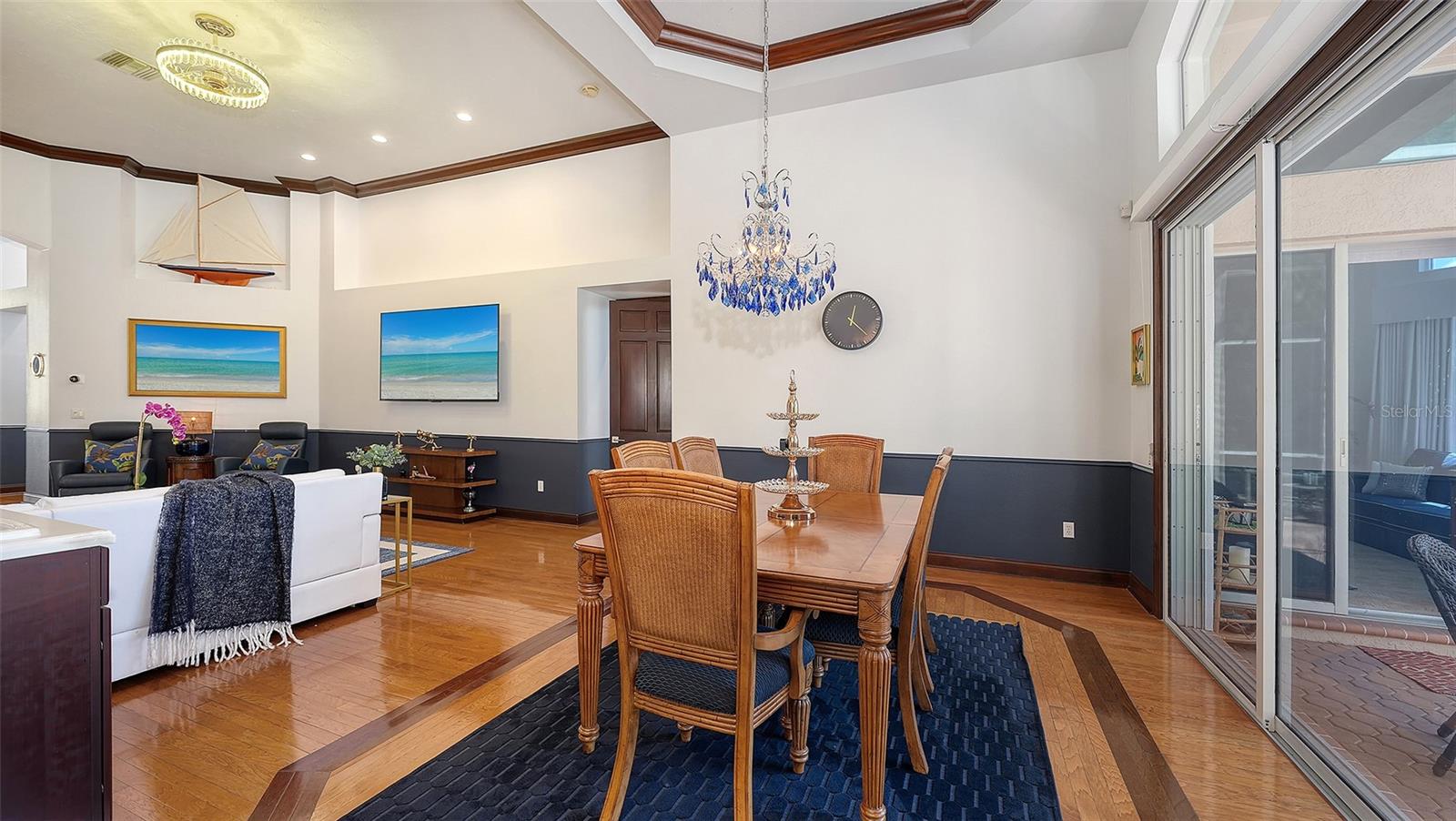 QUEENS HARBOUR - Residential