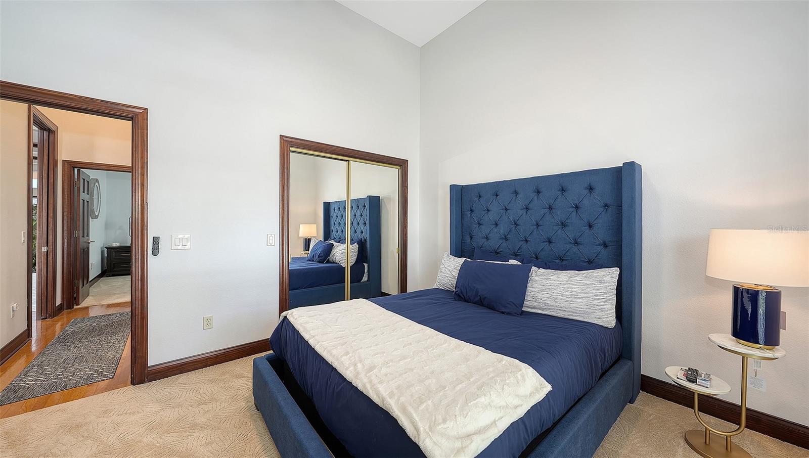 QUEENS HARBOUR - Residential