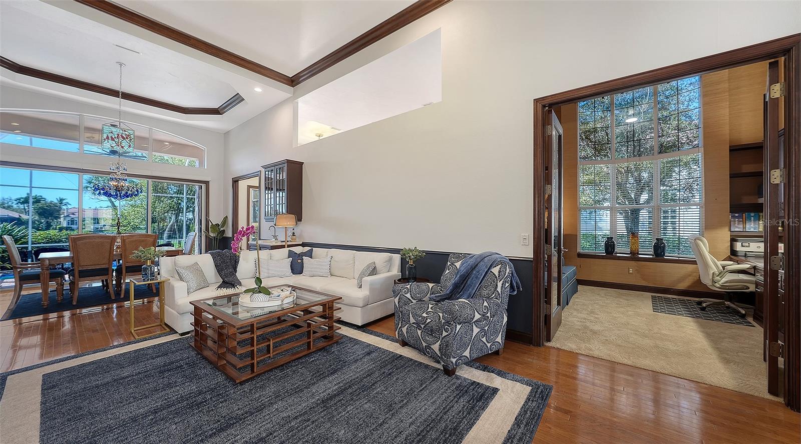 QUEENS HARBOUR - Residential