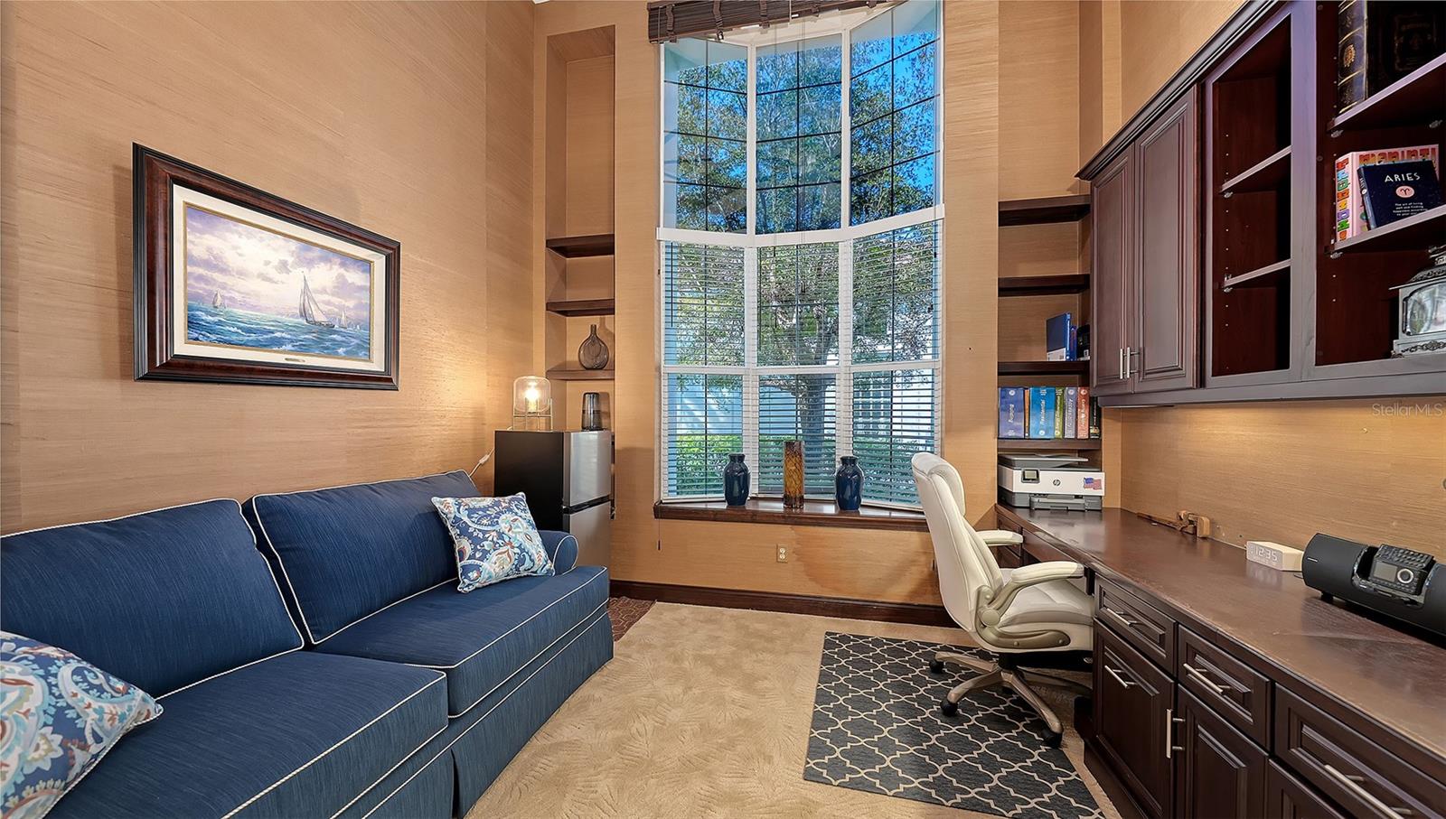 QUEENS HARBOUR - Residential