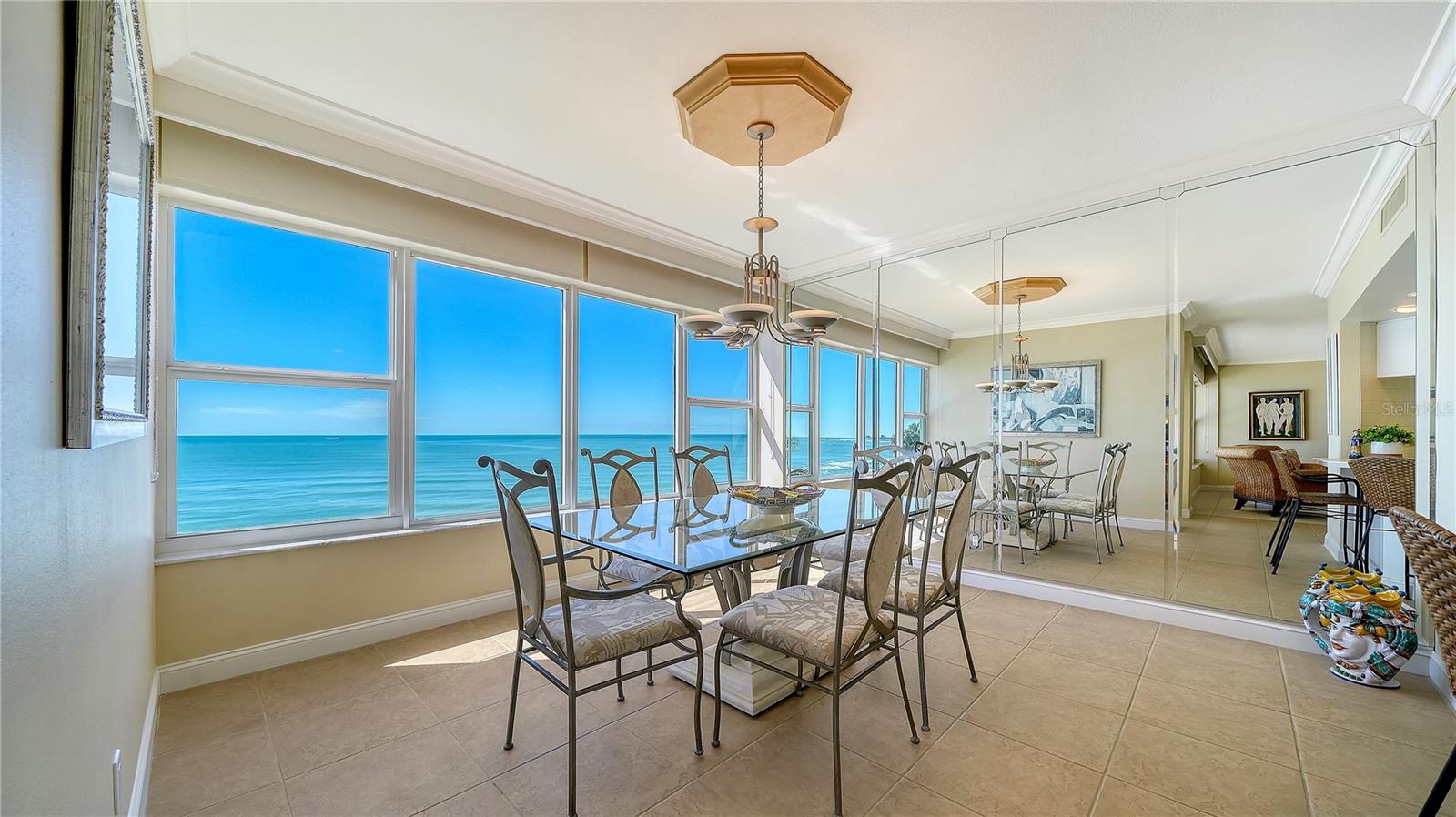 LONGBOAT KEY TOWERS - Residential
