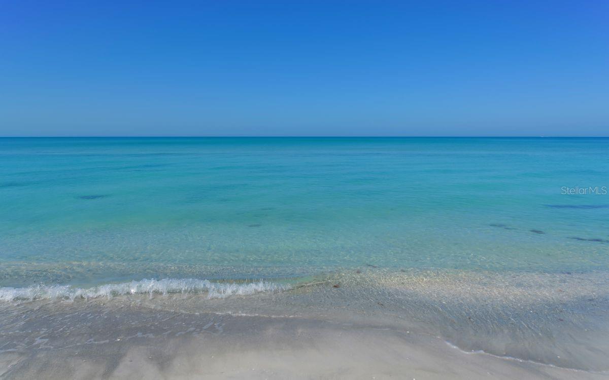 LONGBOAT KEY TOWERS - Residential