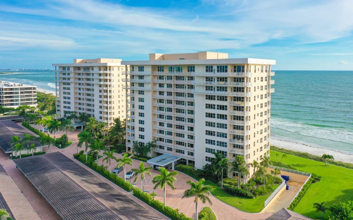 LONGBOAT KEY TOWERS - Residential
