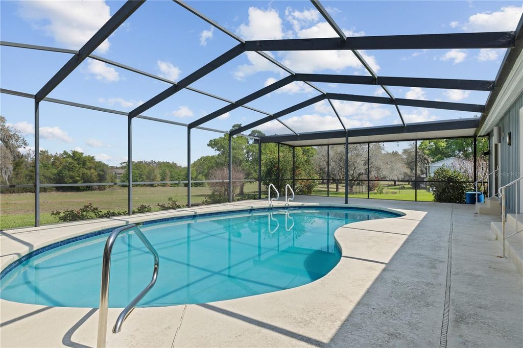 Photo of 121 Arrowhead Lane, Haines City, FL 33844 (MLS # L4960606)