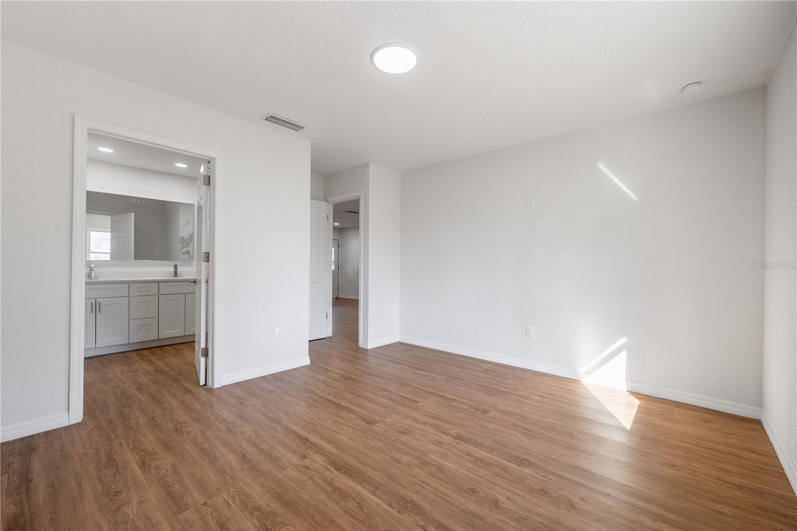 EMERALD LAKE COLONY UNIT 1 - Residential