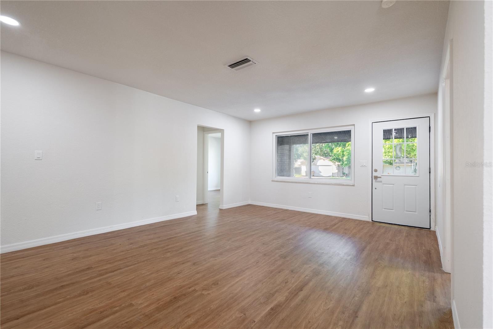 EMERALD LAKE COLONY UNIT 1 - Residential