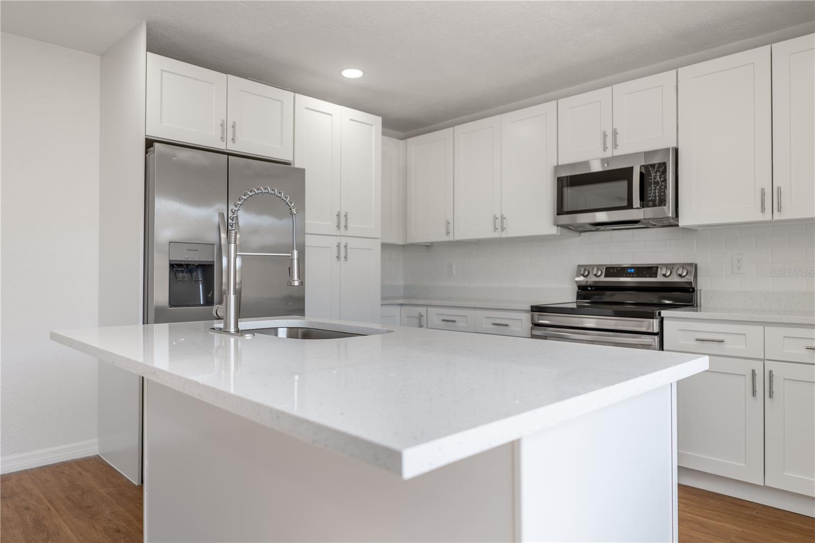 EMERALD LAKE COLONY UNIT 1 - Residential
