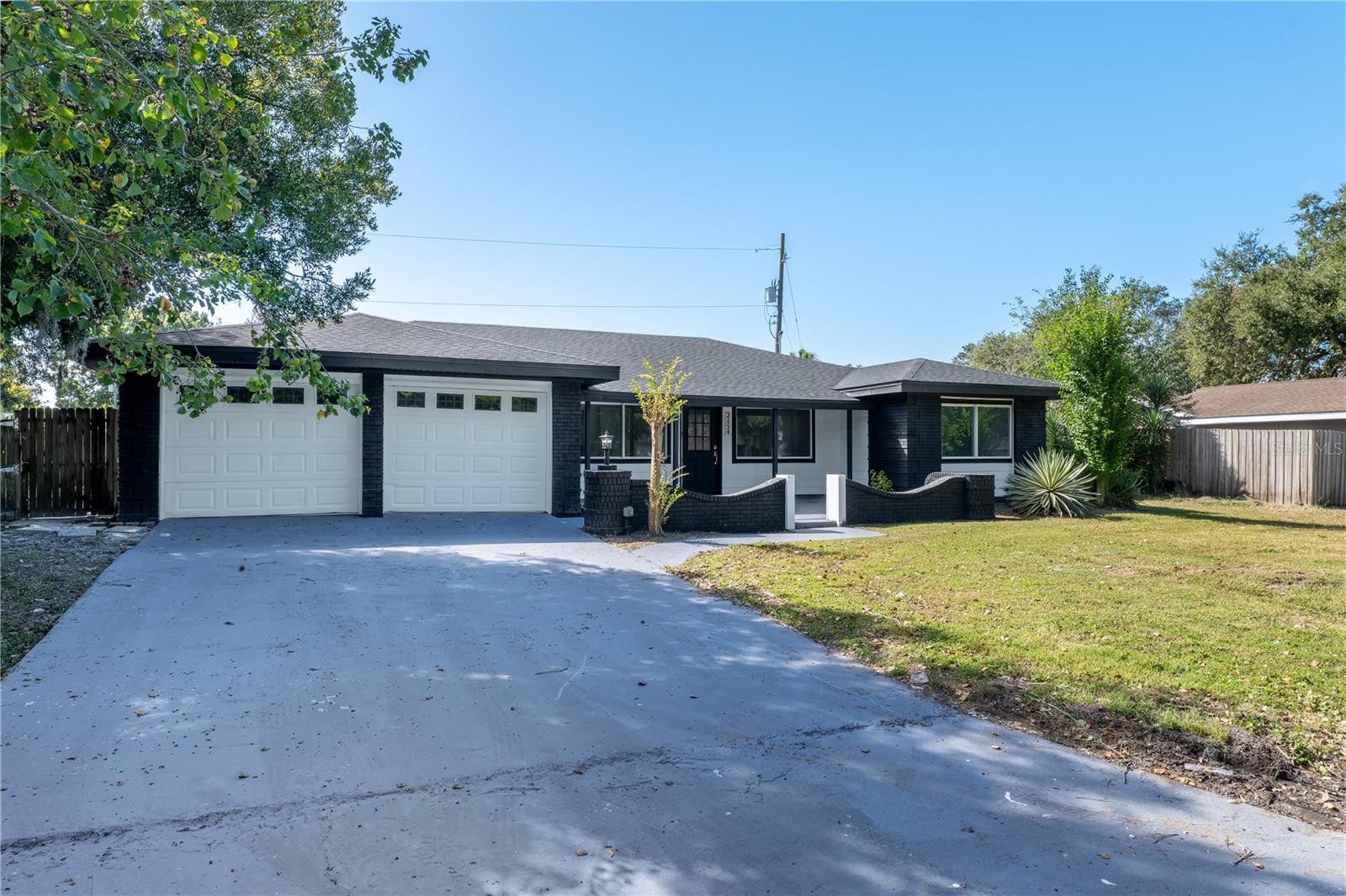 EMERALD LAKE COLONY UNIT 1 - Residential