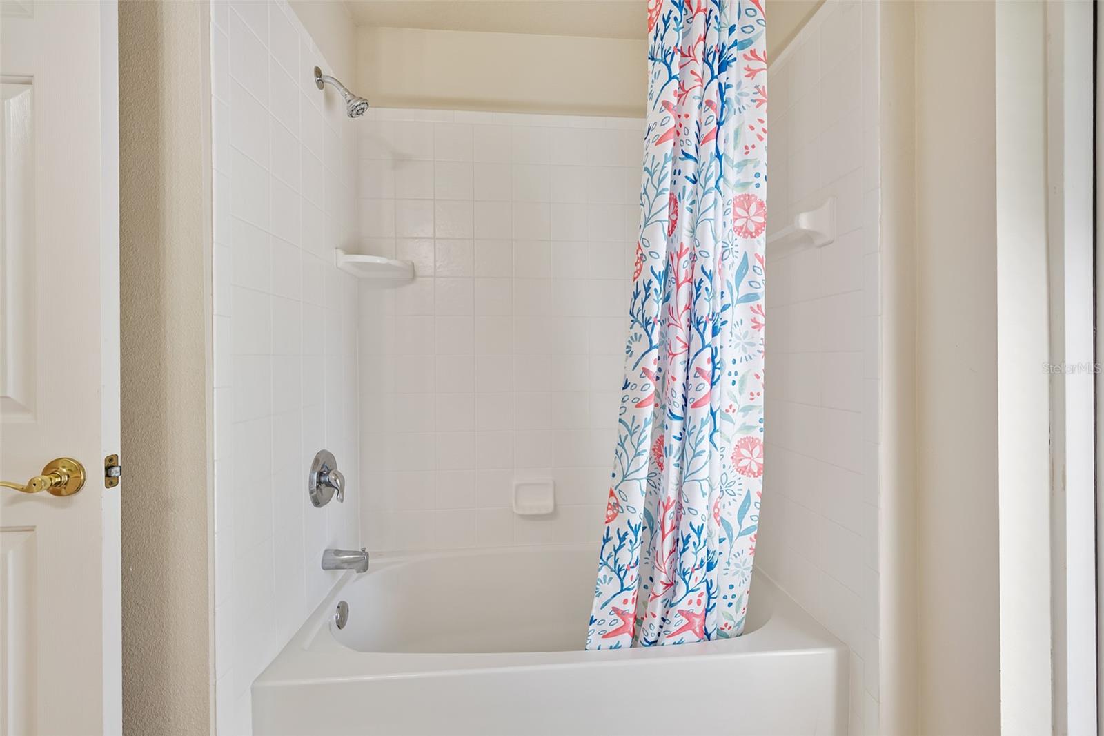 BREAKAWAY TR PH 03 UNIT 2B - Residential