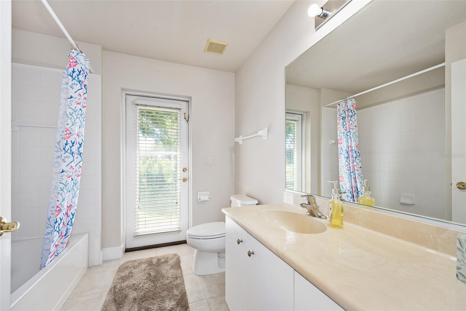 BREAKAWAY TR PH 03 UNIT 2B - Residential