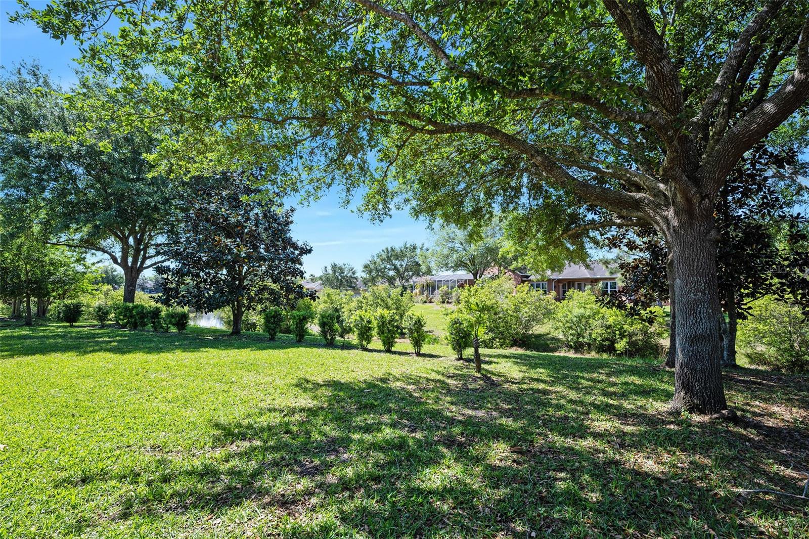 BREAKAWAY TR PH 03 UNIT 2B - Residential