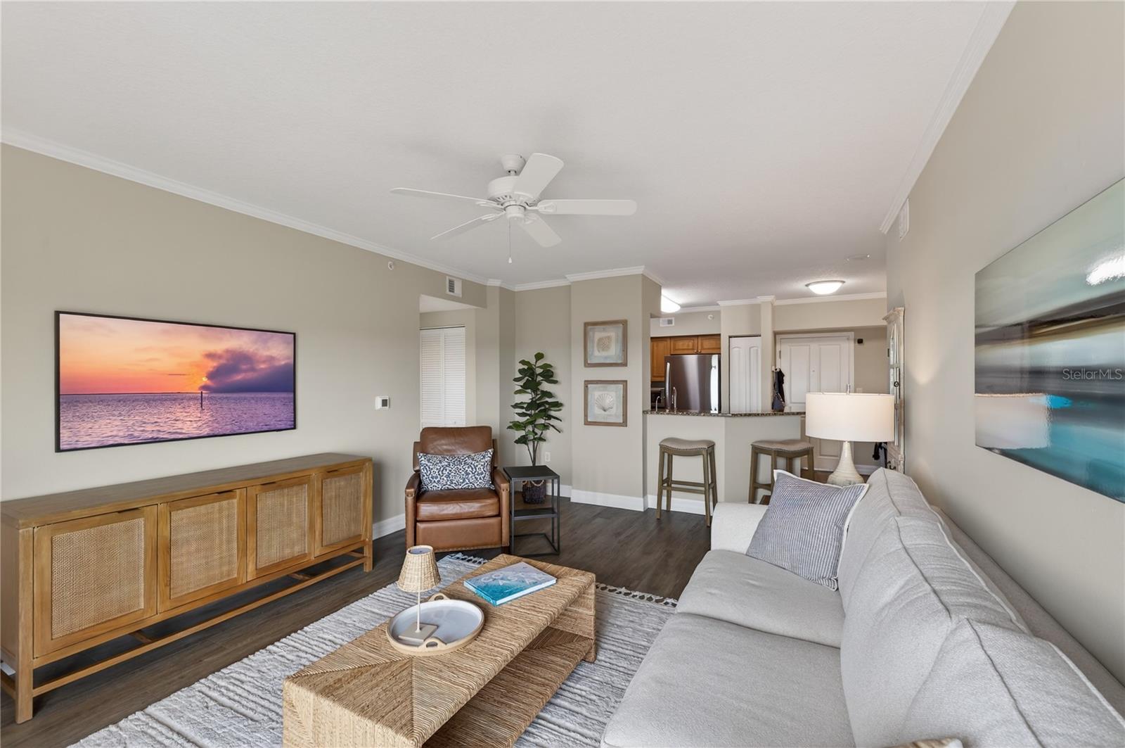 SEAVIEW PLACE - Residential