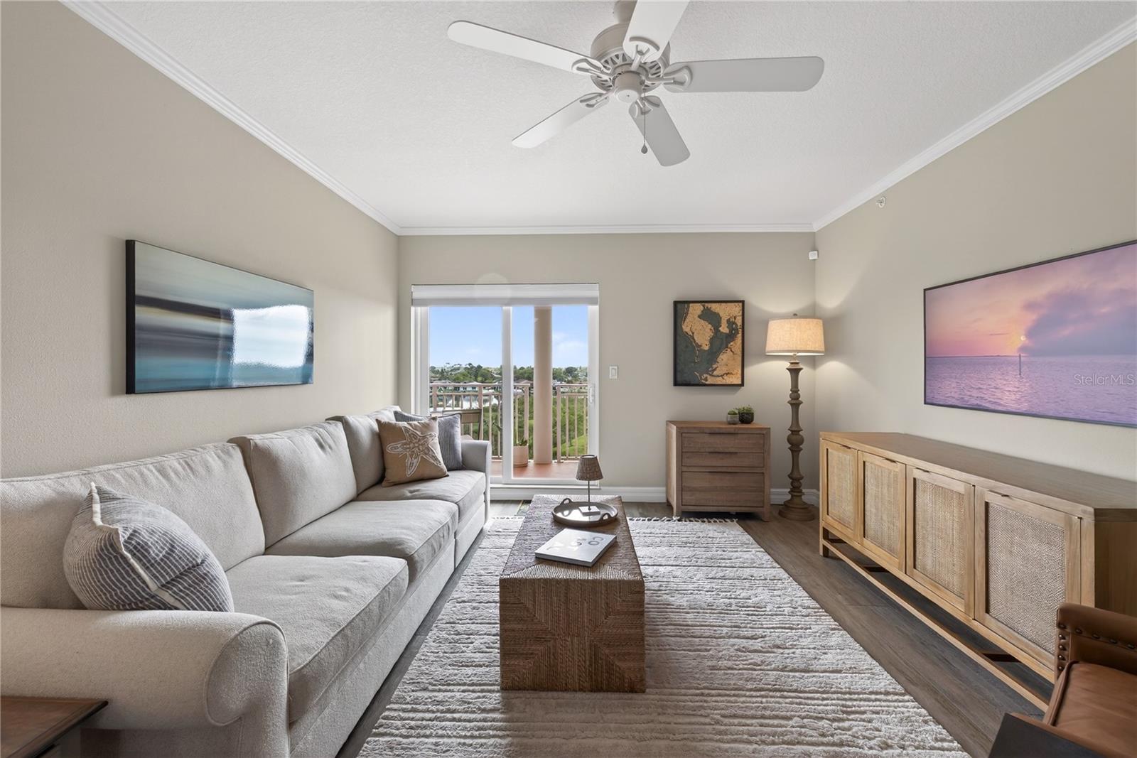 SEAVIEW PLACE - Residential