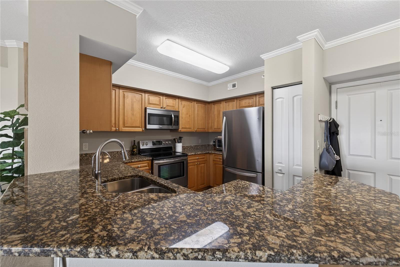 SEAVIEW PLACE - Residential