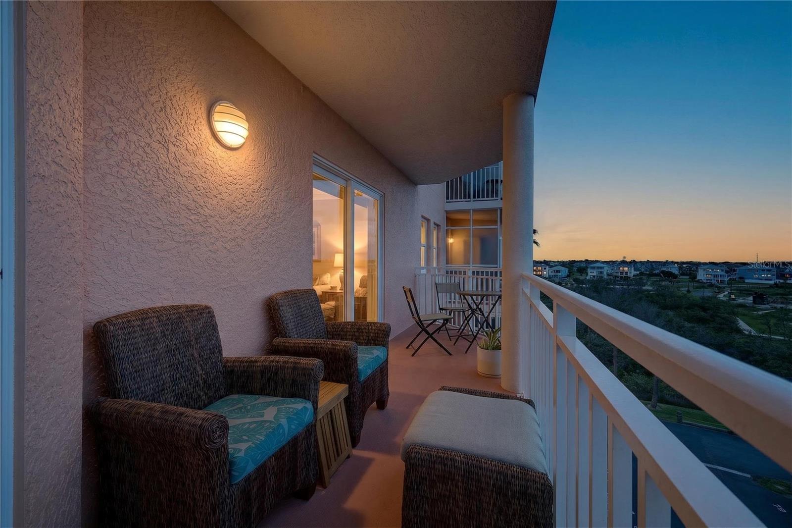 SEAVIEW PLACE - Residential