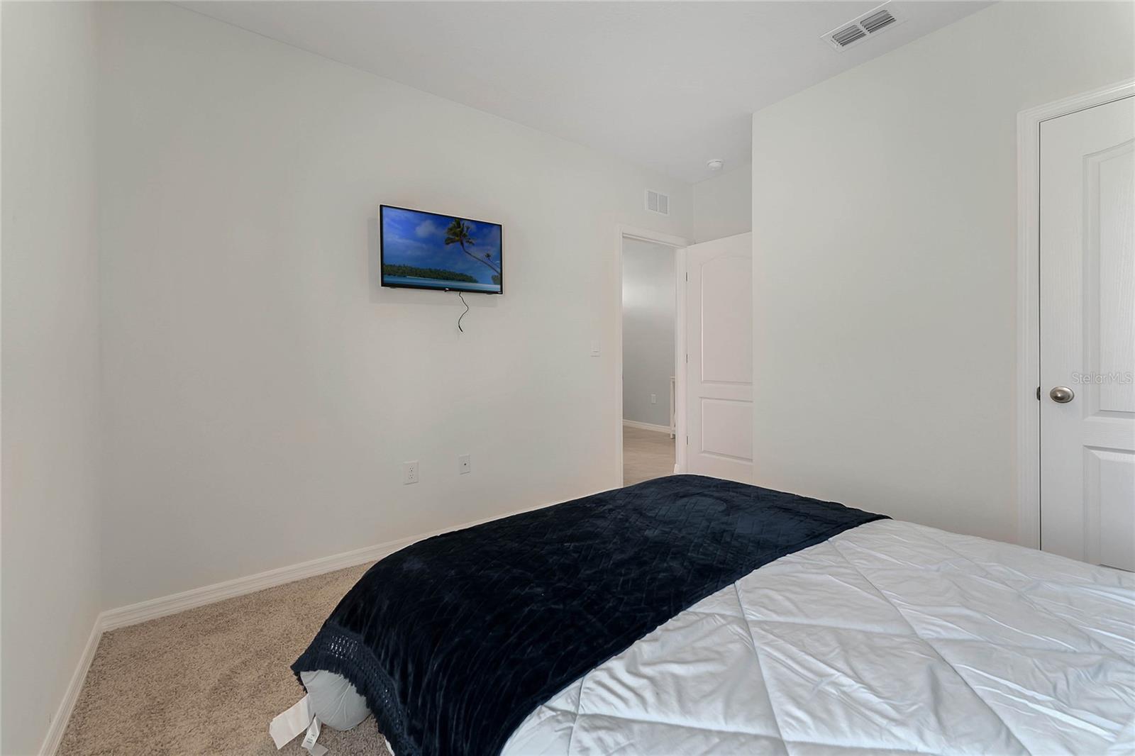 AUBURN GROVE PH I - Residential Lease