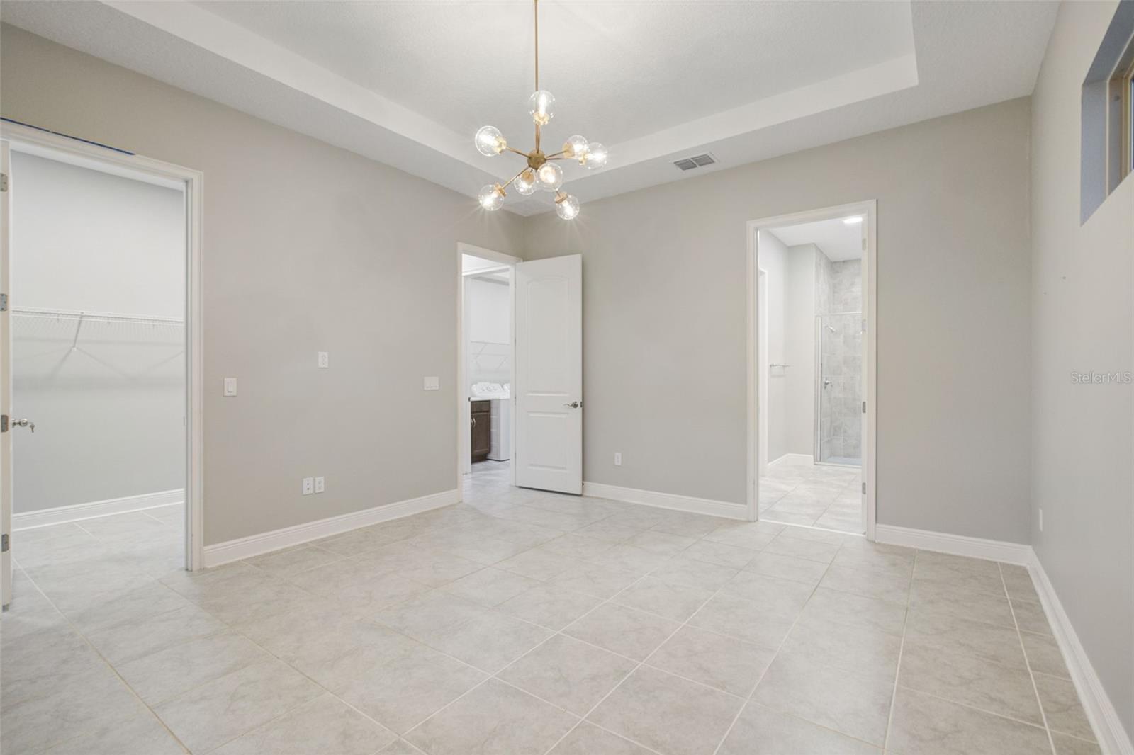 TWIN LAKES PH 8 - Residential