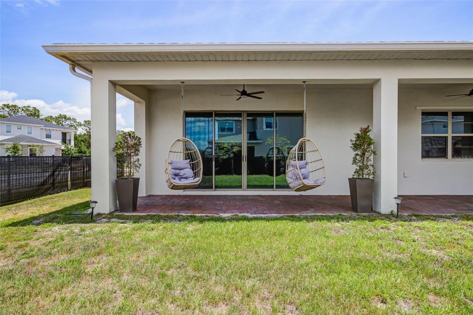 TWIN LAKES PH 8 - Residential